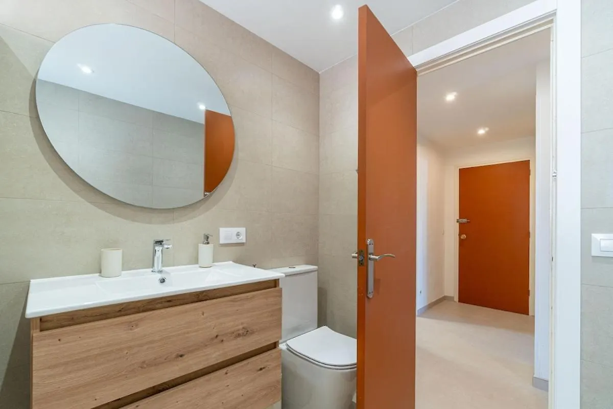 Mont- Gran Reserva - Beach, 3 Pools, Clima, Wifi And Parking Empuriabrava 0*,