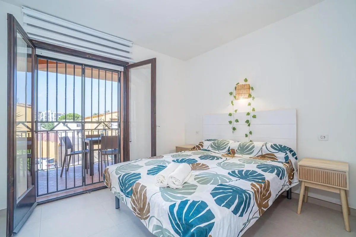Mont- Gran Reserva - Beach, 3 Pools, Clima, Wifi And Parking Empuriabrava