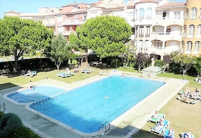 Mont- Gran Reserva - Beach, 3 Pools, Clima, Wifi And Parking Empuriabrava Lägenhet